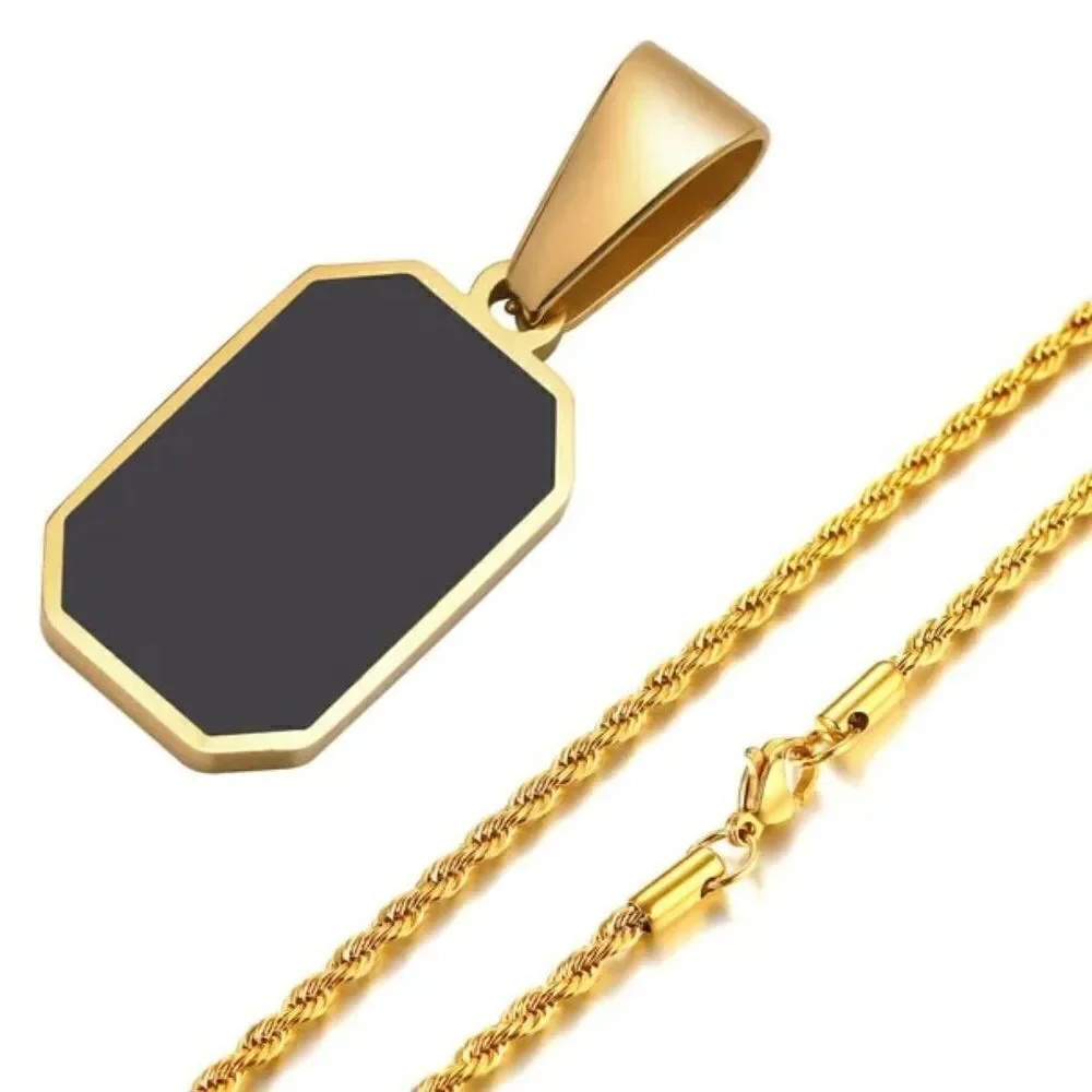 Black Pendant Fashion Necklace
